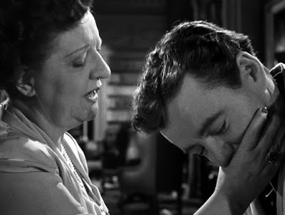 Strangers on a Train (52)