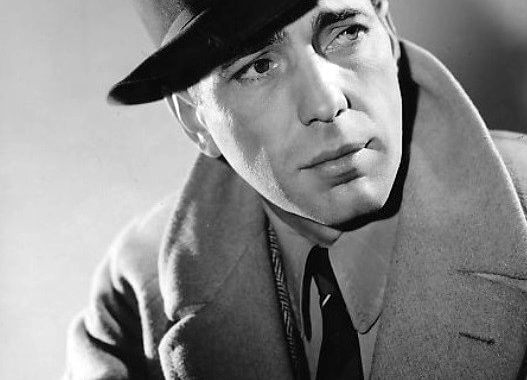 Humphrey_Bogart_1940-527x380
