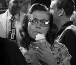 Strangers 7, Miriam's ice cream